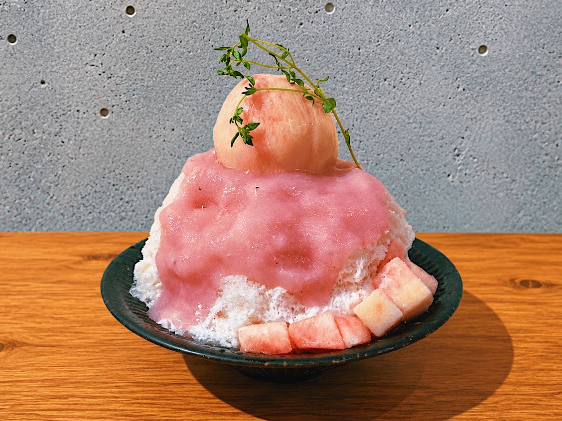 丸ごと白桃ロイヤルミルクティー