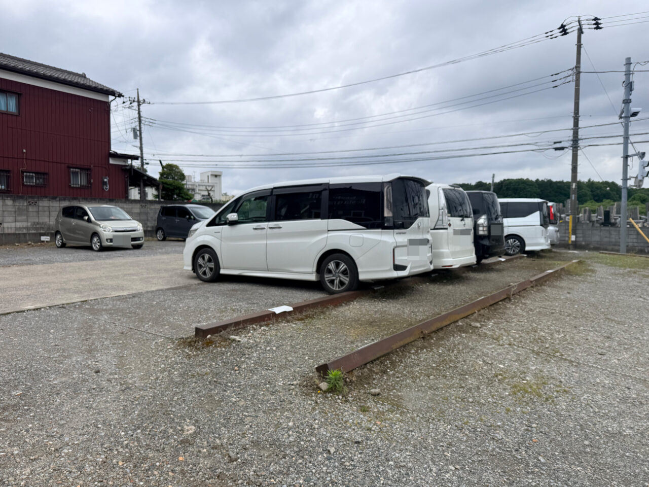 レストランこはく駐車場